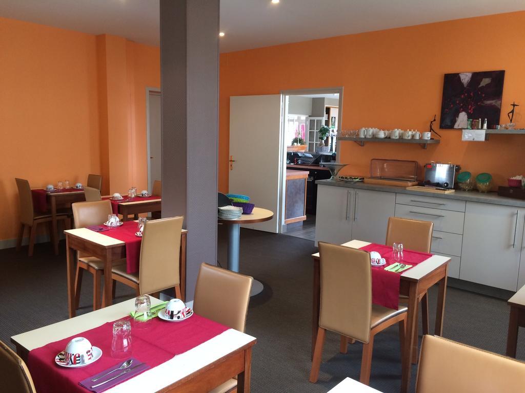 Bagnoles Hotel - Contact Hotel Bagnoles de l'Orne Normandie エクステリア 写真