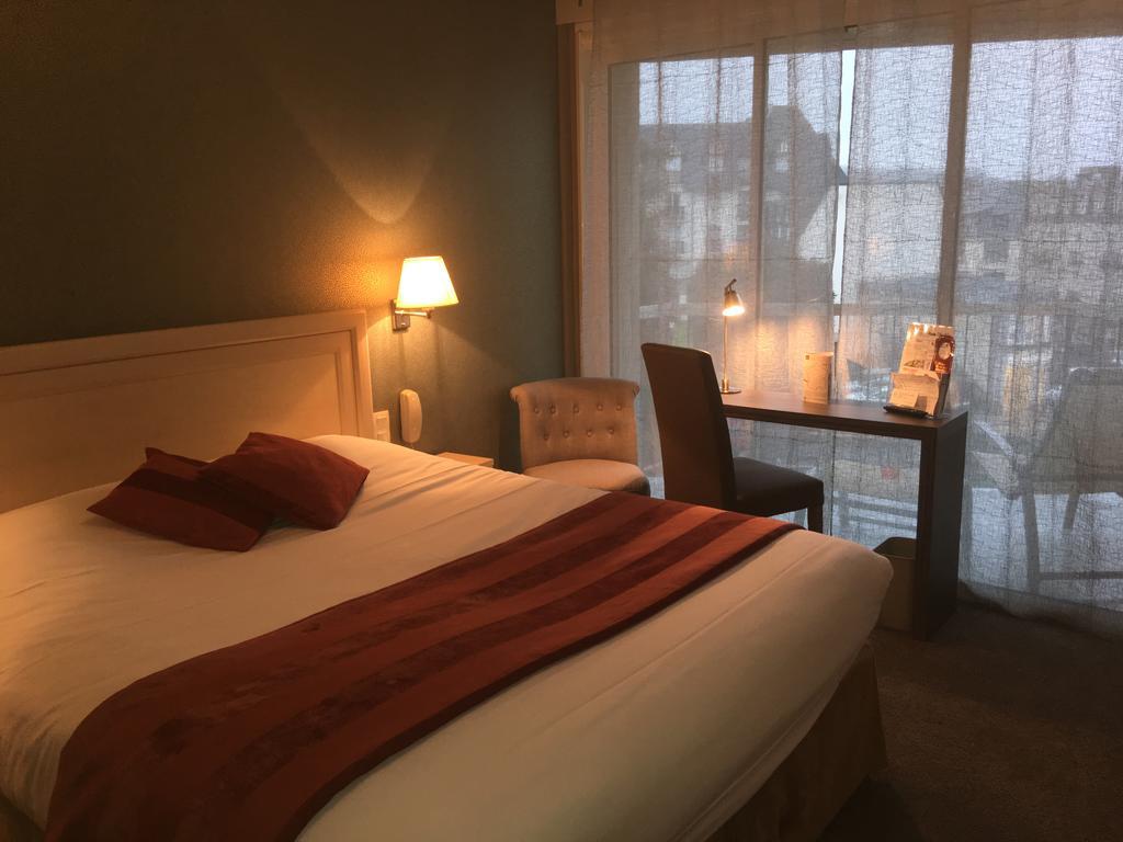 Bagnoles Hotel - Contact Hotel Bagnoles de l'Orne Normandie エクステリア 写真