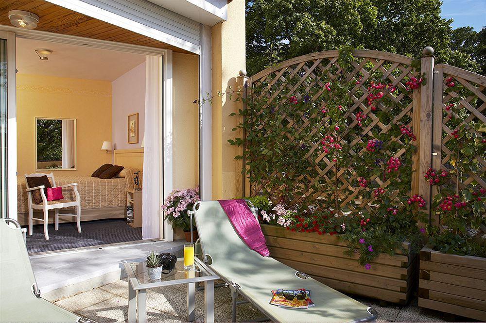 Bagnoles Hotel - Contact Hotel Bagnoles de l'Orne Normandie エクステリア 写真